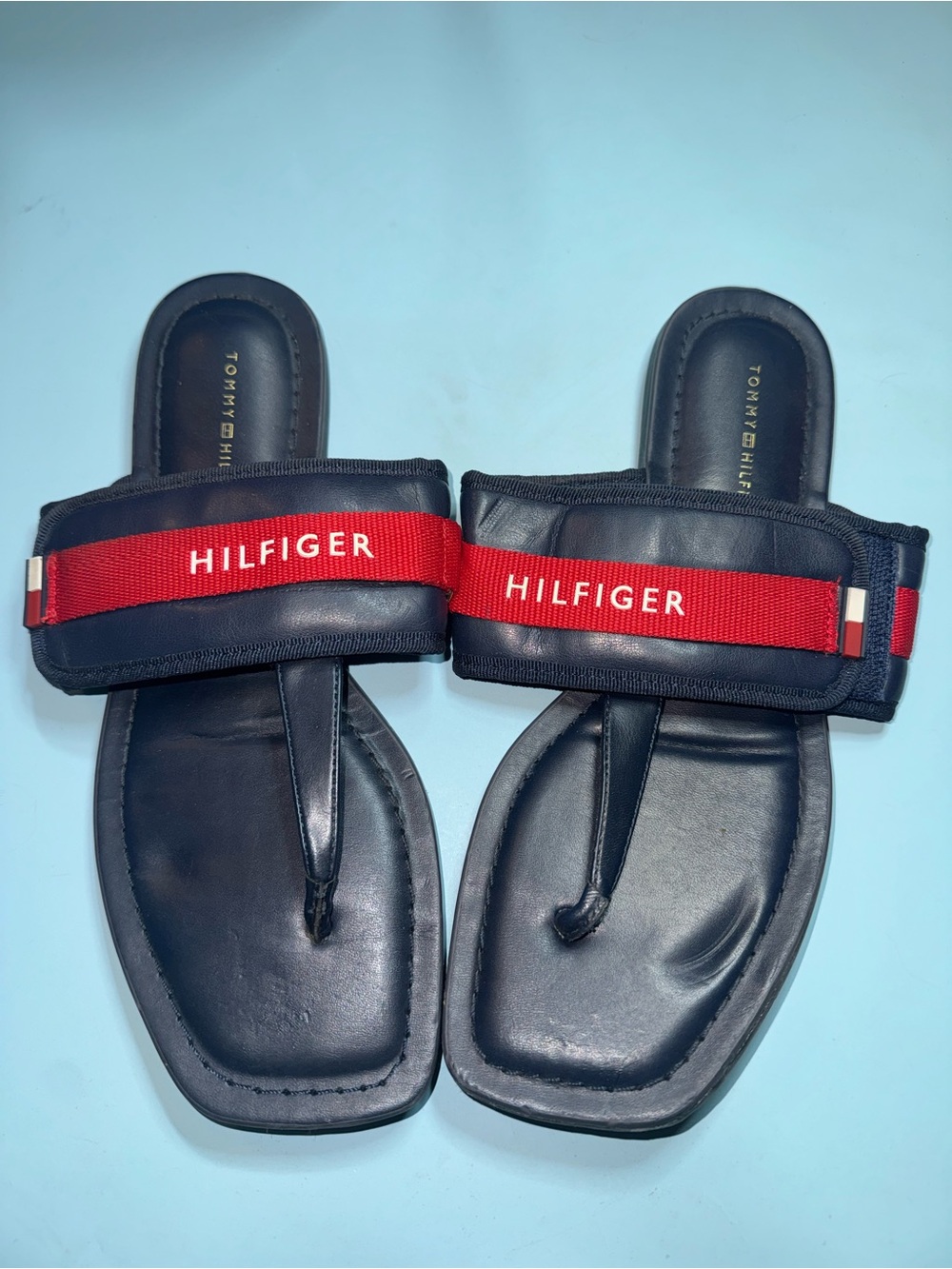 Tommy Hilfiger Women's Navy and Red Slide Sandals